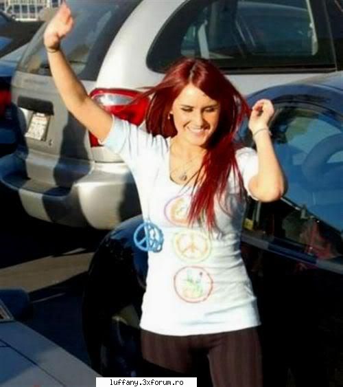 Informatii despre DULCE MARIA!!!!!!! :)))))))) - DUL Este o fata cu un caracter puternic - DULCE MARIA