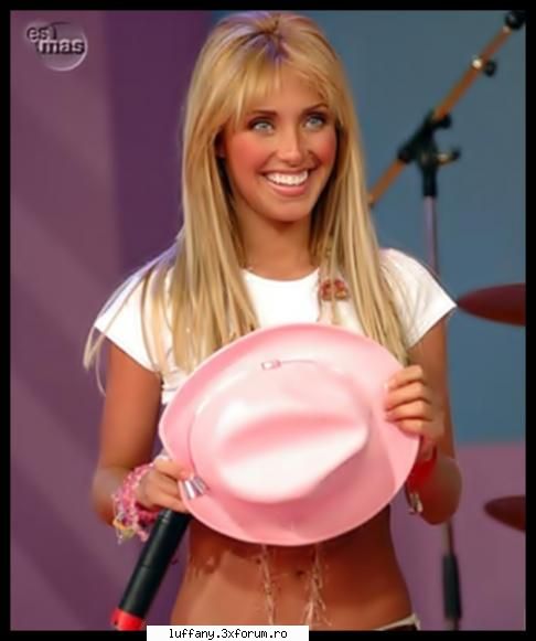 POZE CU ANAHI - hahhhaha mai vreti voi pozele mele!!!!!! va - Annie