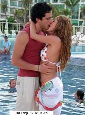 anny y poncho - prikolinaia foto ii besQ!! tare tare!!!! - Annie&Poncho