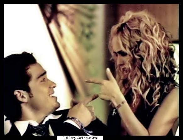 anny y poncho - aida - Annie&Poncho